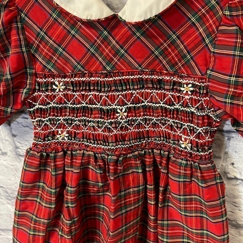 Vintage Winnie the Pooh plaid embroidered dress size 4